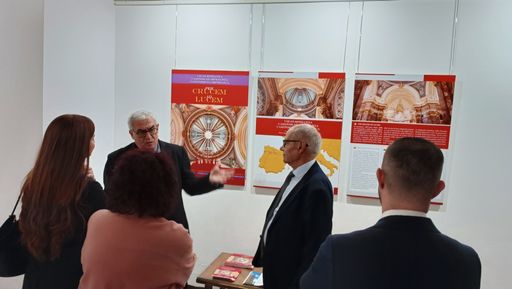 Inauguración exposición en Roma